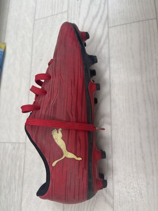 Продам бутсы 34 размер пума