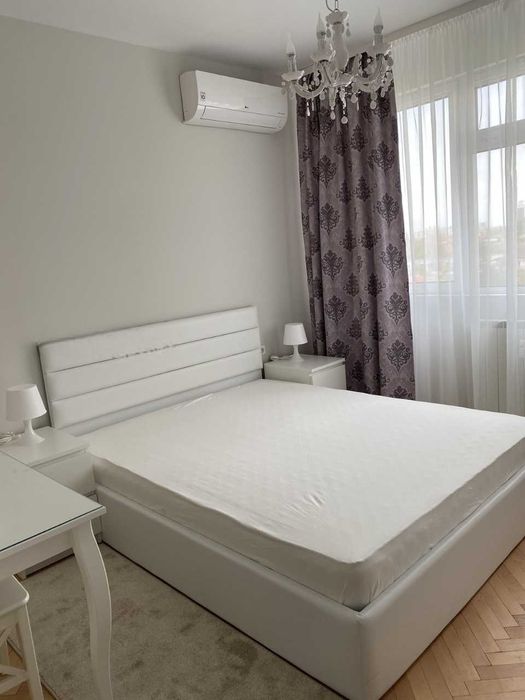 Дава се под наем Тристаен апартамент в София, Иван Вазов - 90 кв.м за 997.05 € - Снимка #2