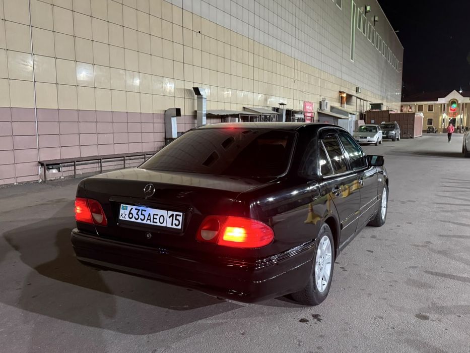 Продам мерседес w210