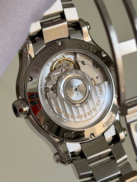 Женские часы Chopard