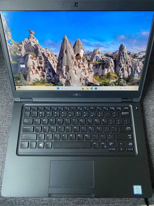 Dell Latitude 5490 i5 7th la pret de display FHD