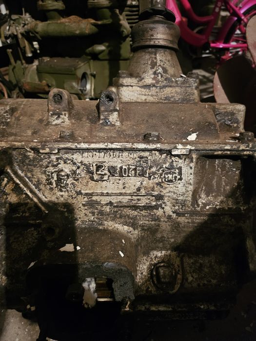 Продам коробку на зил 130