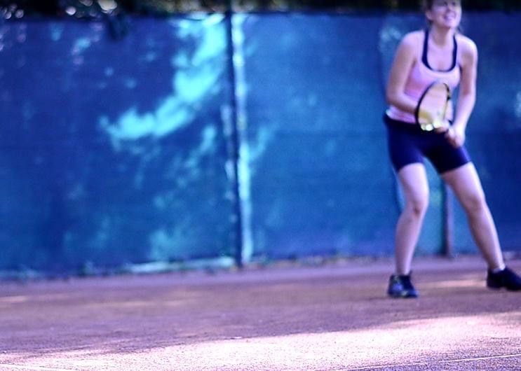 Profesoara tenis de câmp copii adulti