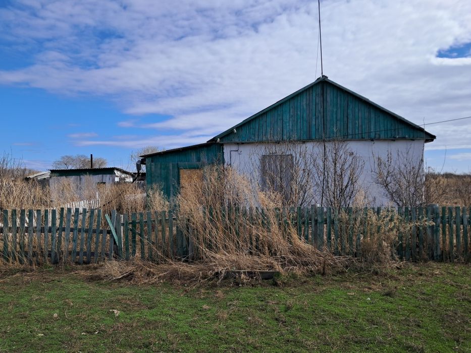 Продам дом на слом