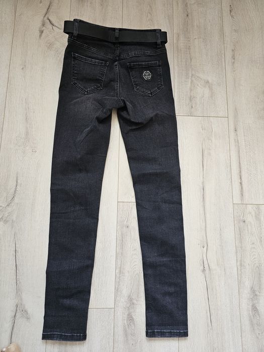 Нови дамски дънки