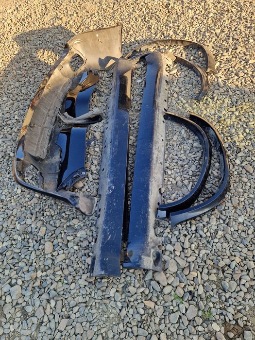 Pachet paket  m bara spate praguri ornamente aripi bmw x5 e70