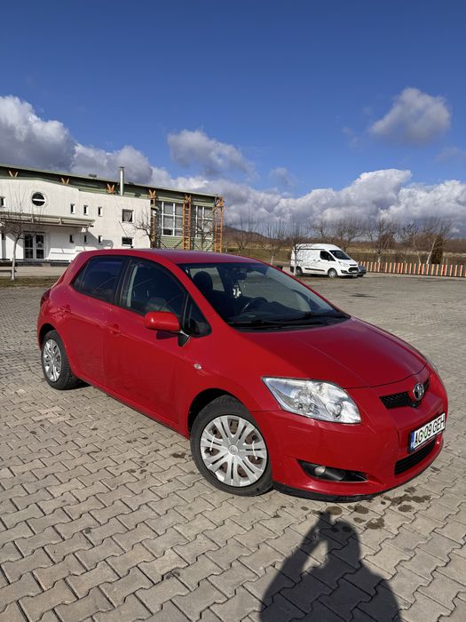 Toyota auris 1.6 vvti cu GPL
