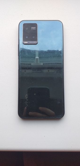 Продам телефон vivo Y33s. СРОЧНО.