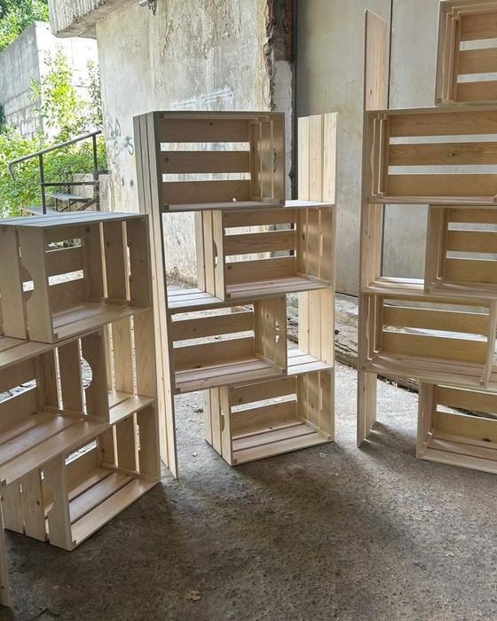 Дървен стелаж разтегателен/ хармоника ръчна изработка