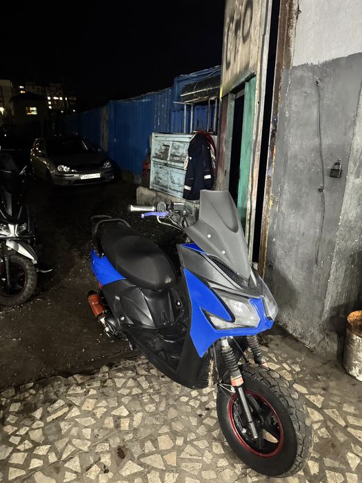 Скутер самурай Bennali 180cc