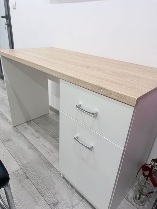 Обява за продажба на мебели