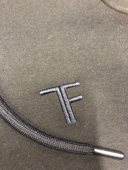 Мъжки екип М номер нов