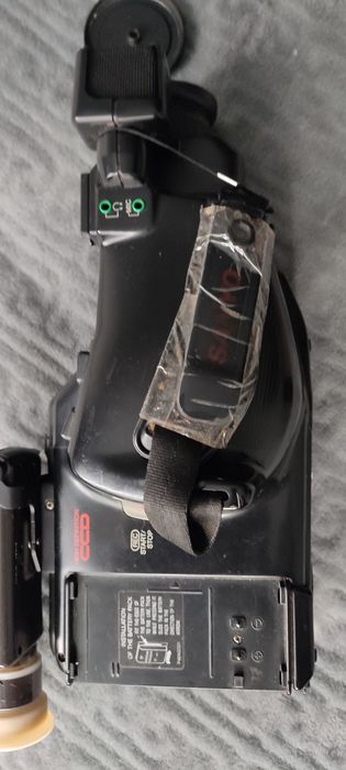 Видеокамера SANYO VM-H100P