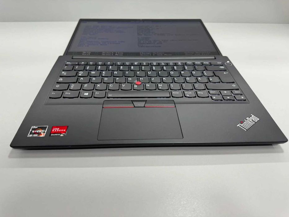 Laptop SH Lenovo E14 gen2 AMD Ryzen 5 4500U 16gb RAM SSD 512 bat NOUA