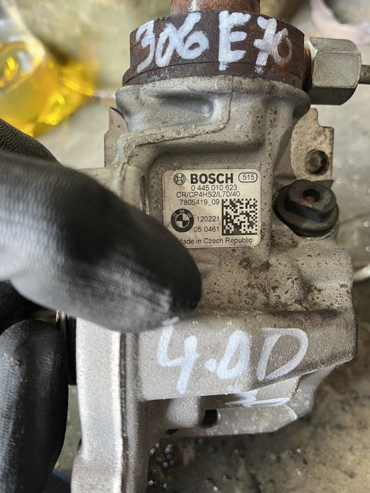 Помпа/дюзи/рейл бмв 4.0д 306 ( pompa/diuzi bmw 4.0d 306 )