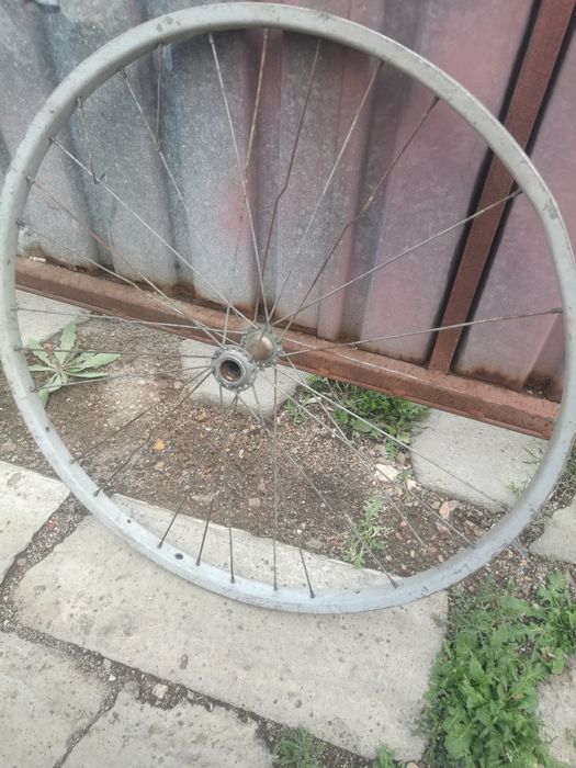 Диск колесо передние от. Велисипеда диаметр 24