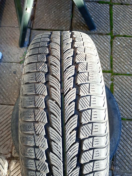 Зимни гуми 185/60/15