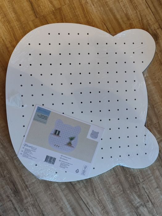 Детска етажерка Мече