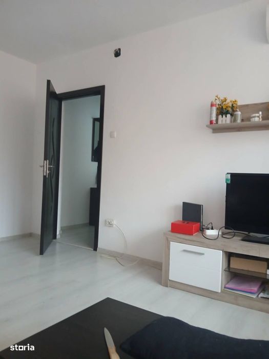 Ap 3 Camere 2 Balcoane Etaj 2   zona Girocului Martirilor 117.000 euro