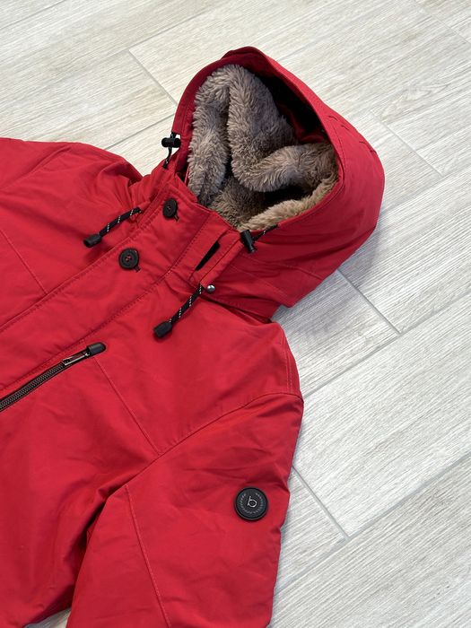 Дамско зимно яке Bugatti - размер XL, отлично състояние