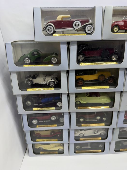 Lot 34 machete auto scara 1:43(11cm) colectia Atlas Franta Retro