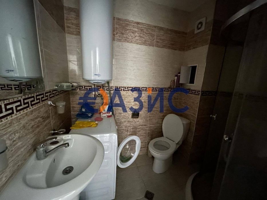 Продава се Двустаен апартамент в Приморско - 77 кв.м за 1129 €/кв.м - Снимка #11