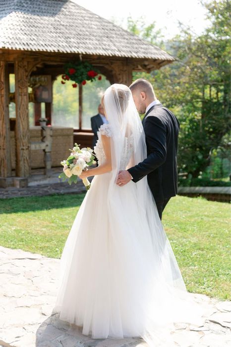 Vand rochie de mireasa Natalia Vasiliev