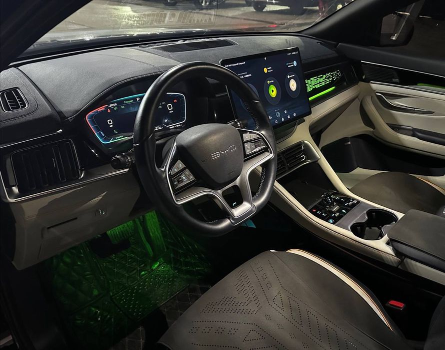 Srochno sotiladi. BYD chempion 605km tõliq elektir quvvatli.