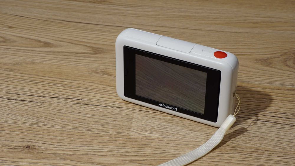 Aparat foto digital Polaroid snap touch cu imprimarea pozei pe loc