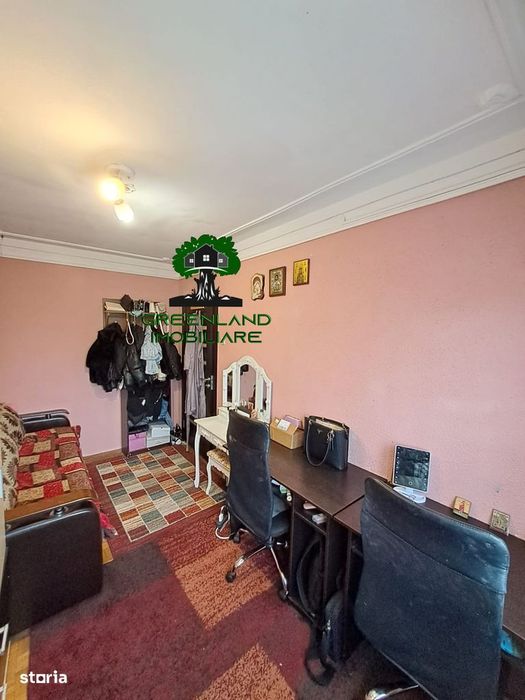 Ap 3 Cam, 60 mp, Bloc fara RISC, et 3/4, INTABULAT, Pod Ros Cantemir