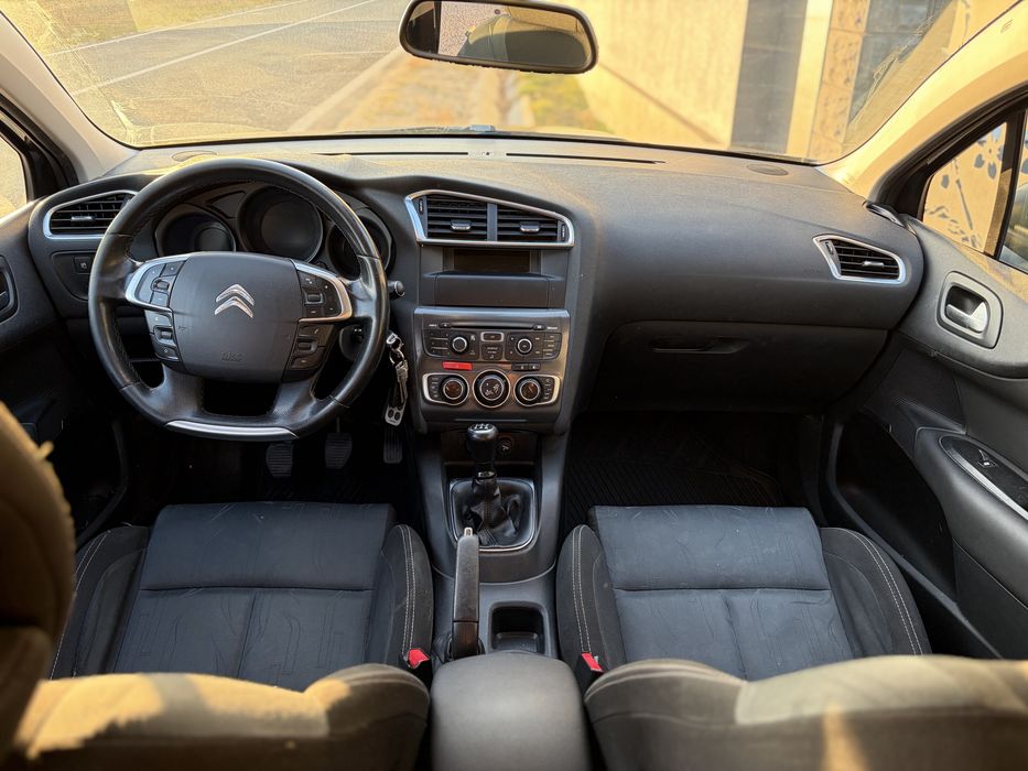 CITROËN C4 2011 — imagine 3