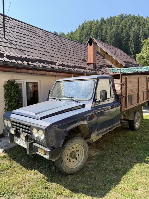 Vand Camioneta Aro 320
