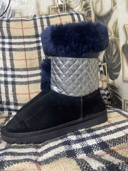 Продам угги женские