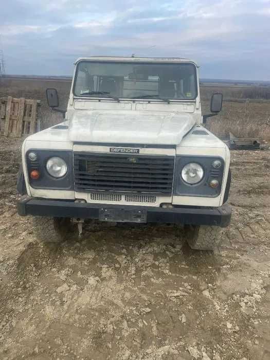 Dezmembrari Defender 90 motor 2.5 diesel TD5 2002/dezmembrez