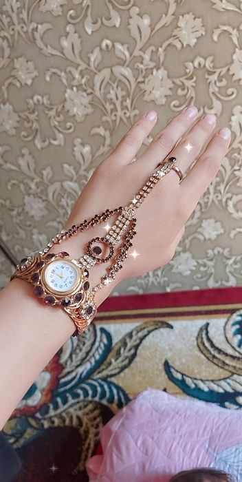 soat va uzuk juda chroyli