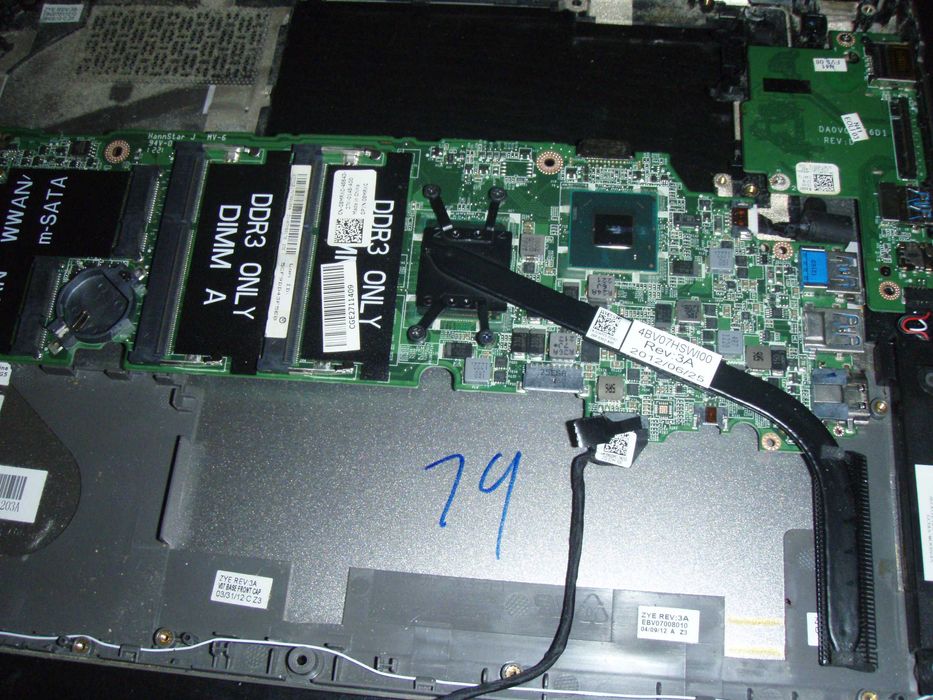 Dezmembrez DELL Vostro 3360 procesor i3-2367M, placa de baza defecta
