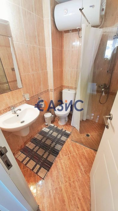 Продава се Едностаен апартамент в к.к. Слънчев бряг - 40 кв.м за 708 €/кв.м - Снимка #6