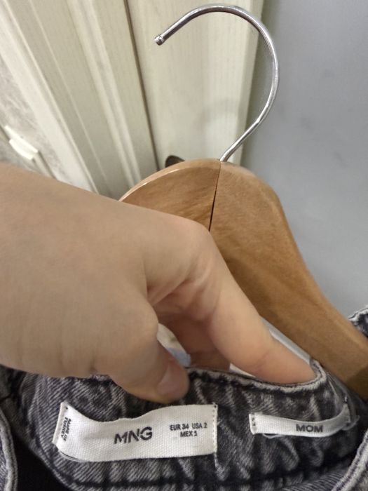 Джинсы mango mom