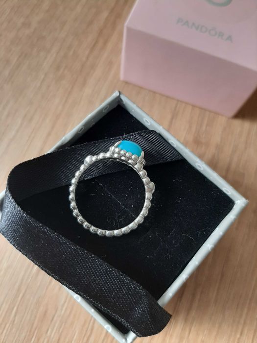 Пръстен Pandora син камък