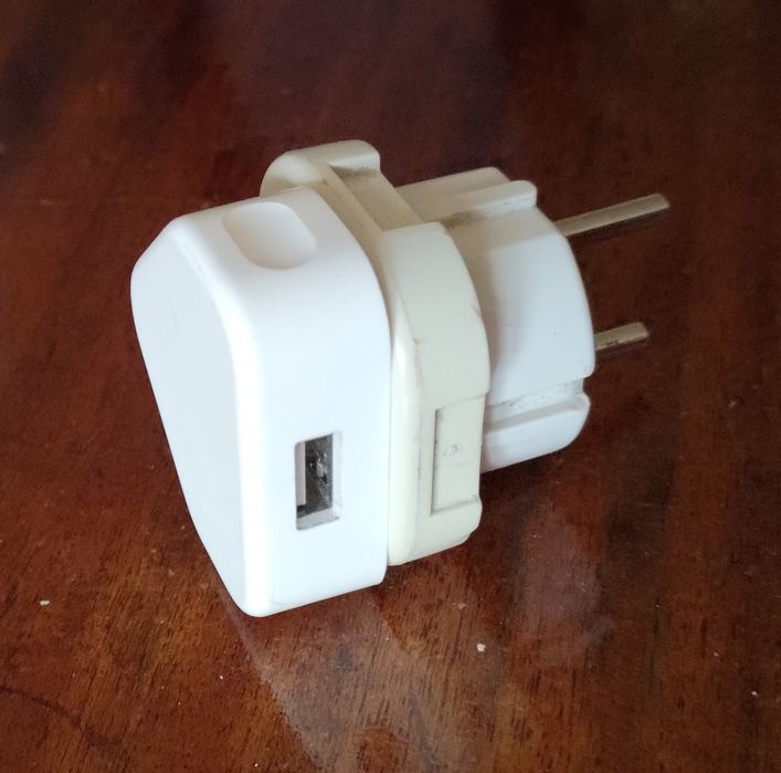 Зарядни за смартфон / таблет