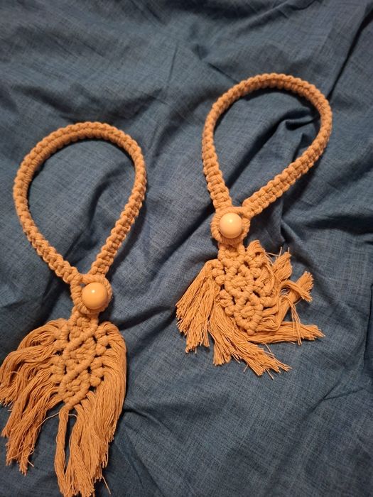 Set draperii opace 140x175 + gratis legătoare decorativă