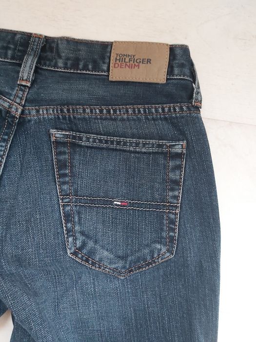 Blugi tommy hilfiget