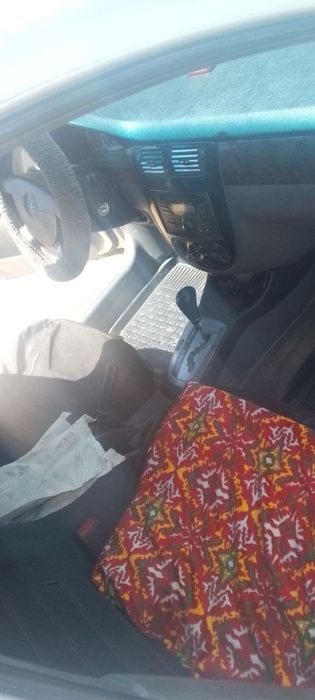Ласетти сотилади