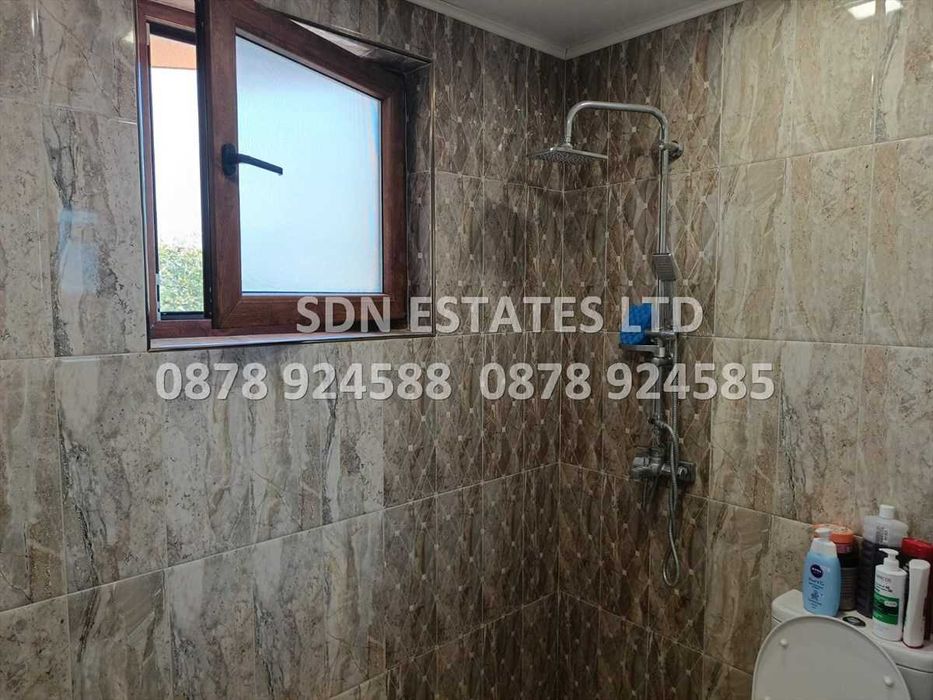 Продава се Тристаен апартамент в Казанлък - 120 кв.м за 1318 €/кв.м - Снимка #13