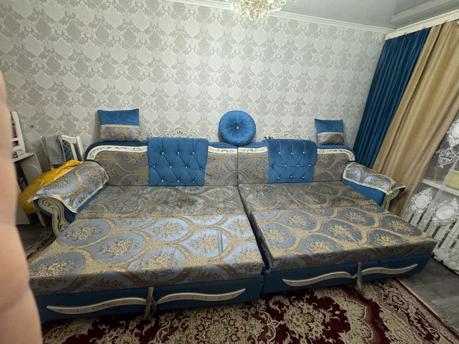 Диван большой 3,25 м