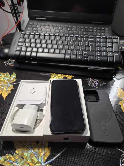 Iphone 15 pro 256gb black