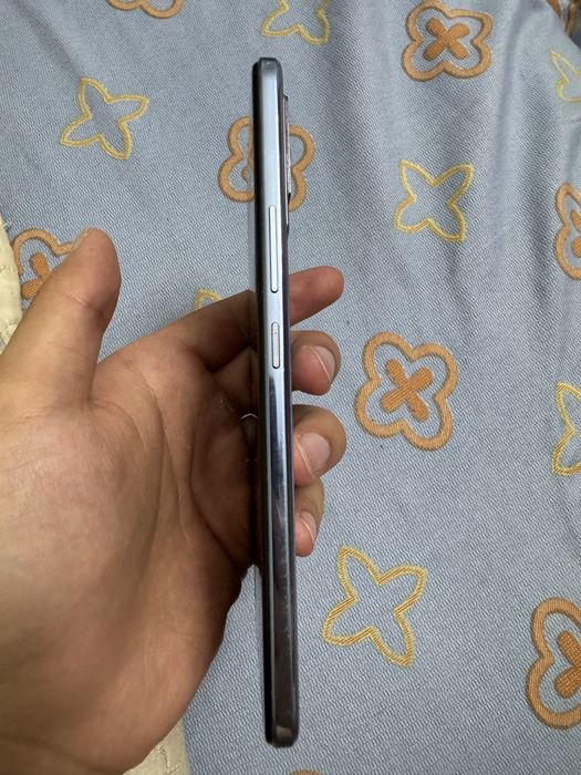 Продам Vivo V21 в идеальном состоянии!