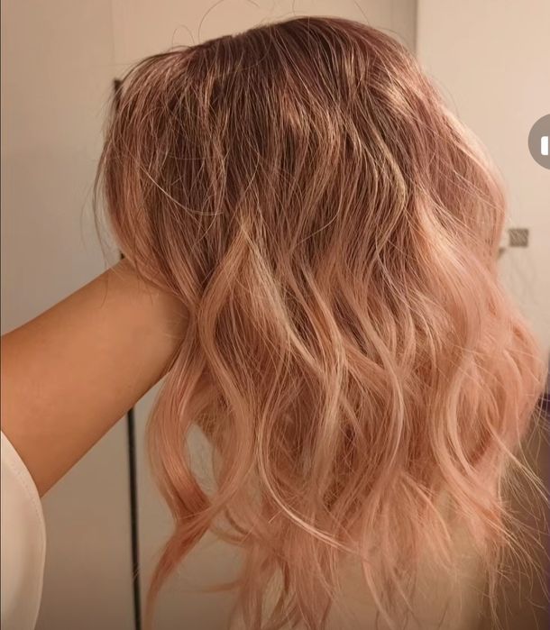 Продам парик женский