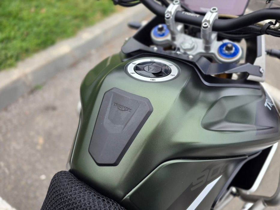 Triumph Tiger 900 rally pro full echipat