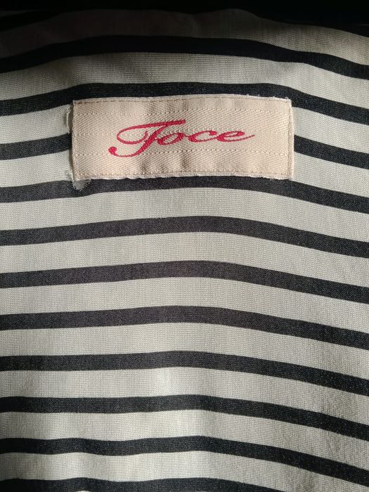 Срочно продам куртку женскую